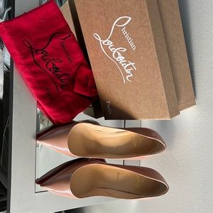 Pigalle Follies 100 in nude color, size 10.5(40.5)